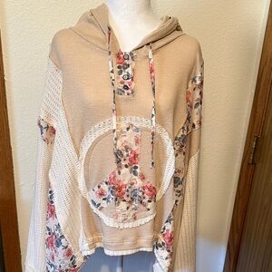 NWOT POL Floral Peace Sign Hoodie